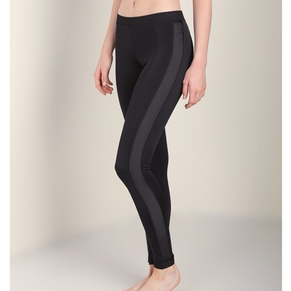 Onzie Size Large Medium Tuxedo Mesh Yoga Leggings